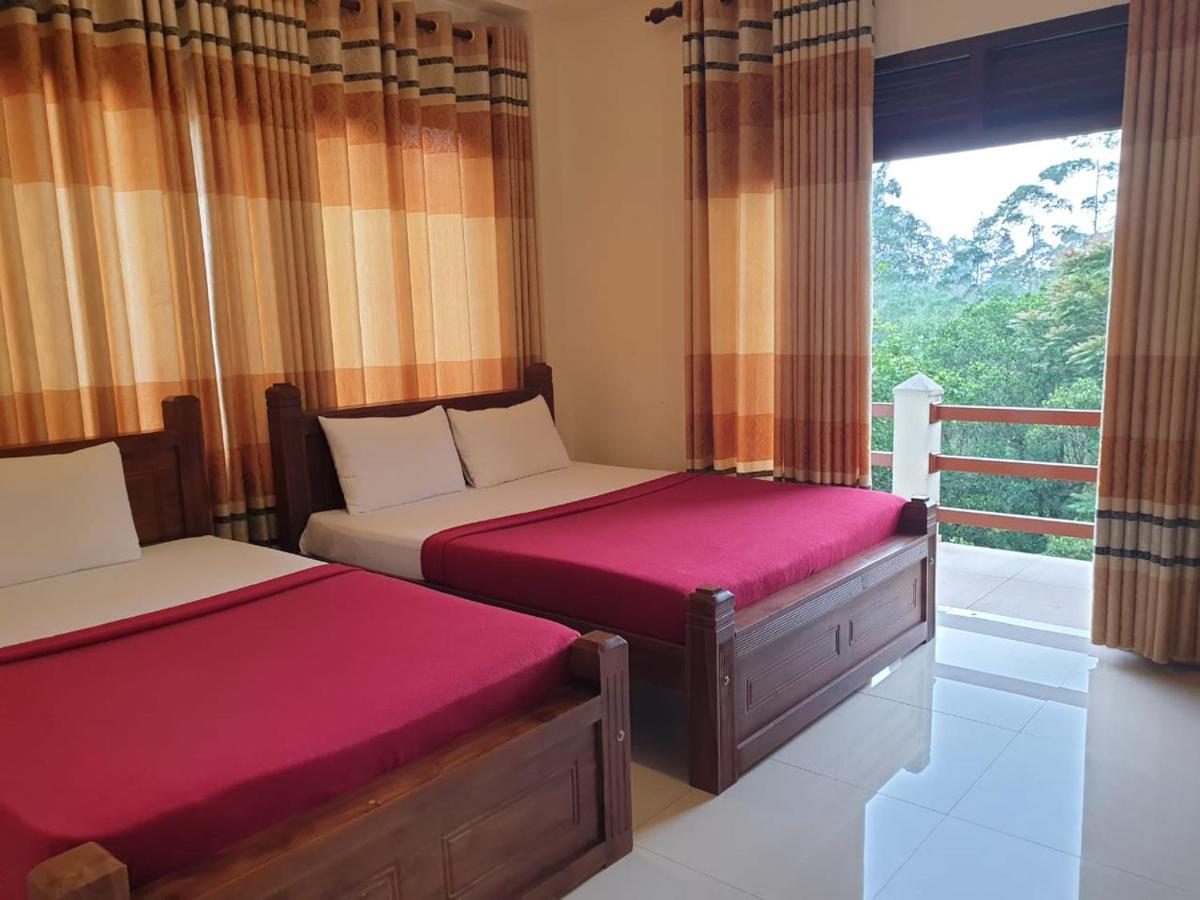 Delhousie Hotel Nallathanniya Exterior photo