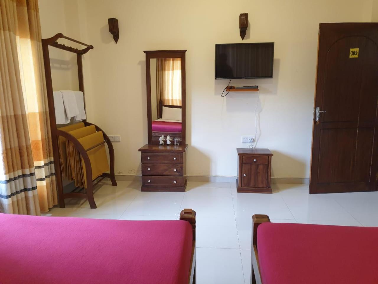 Delhousie Hotel Nallathanniya Room photo