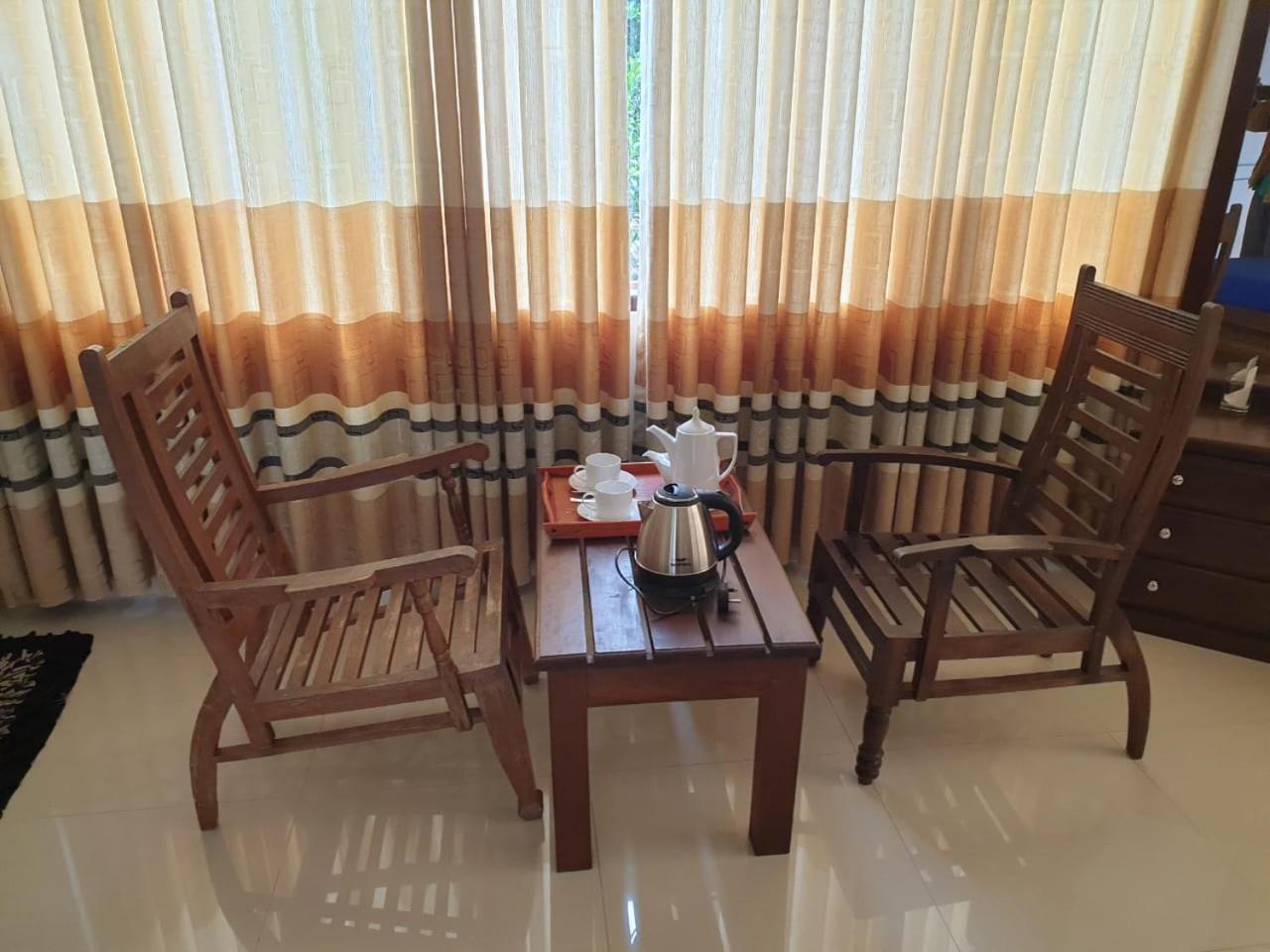 Delhousie Hotel Nallathanniya Room photo
