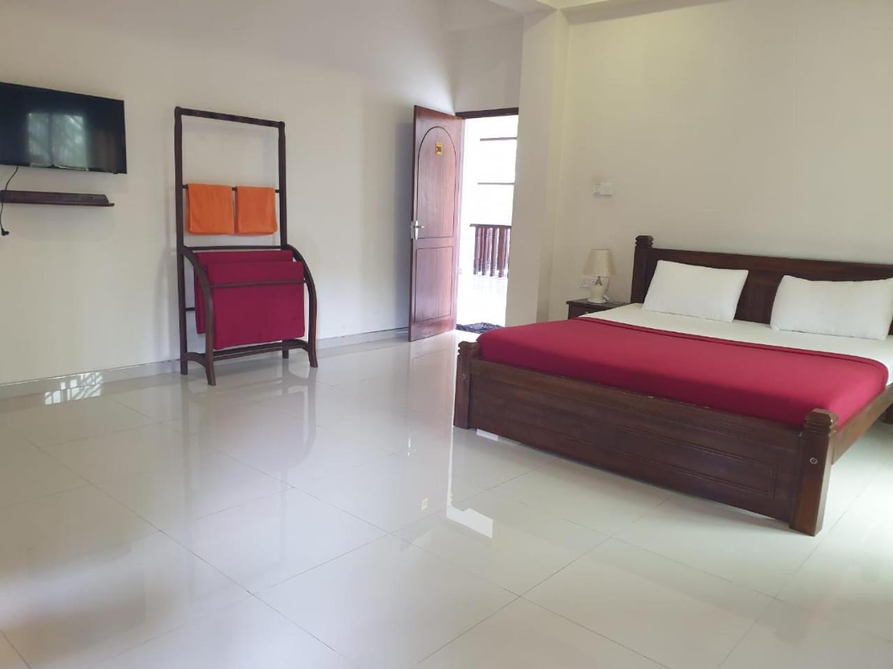 Delhousie Hotel Nallathanniya Room photo